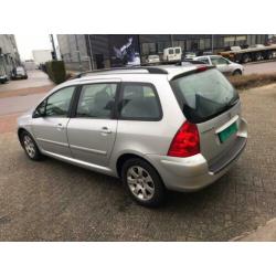 Peugeot 307 1.6hdi 66kw clima Navi pdc BPM km nap