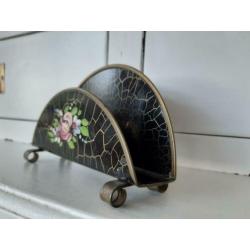 Brievenhouder met roos. Vintage.