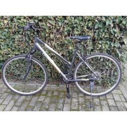 Giant X- Sport 3, dames sportfiets 28', maat M