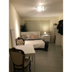 Ikea Malm bed 160x200 met twee lades en Morgedal matras