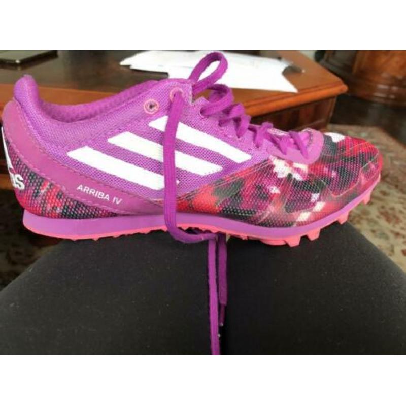 Adidas allround spikes Arriba 4 maat 37 (US 7)