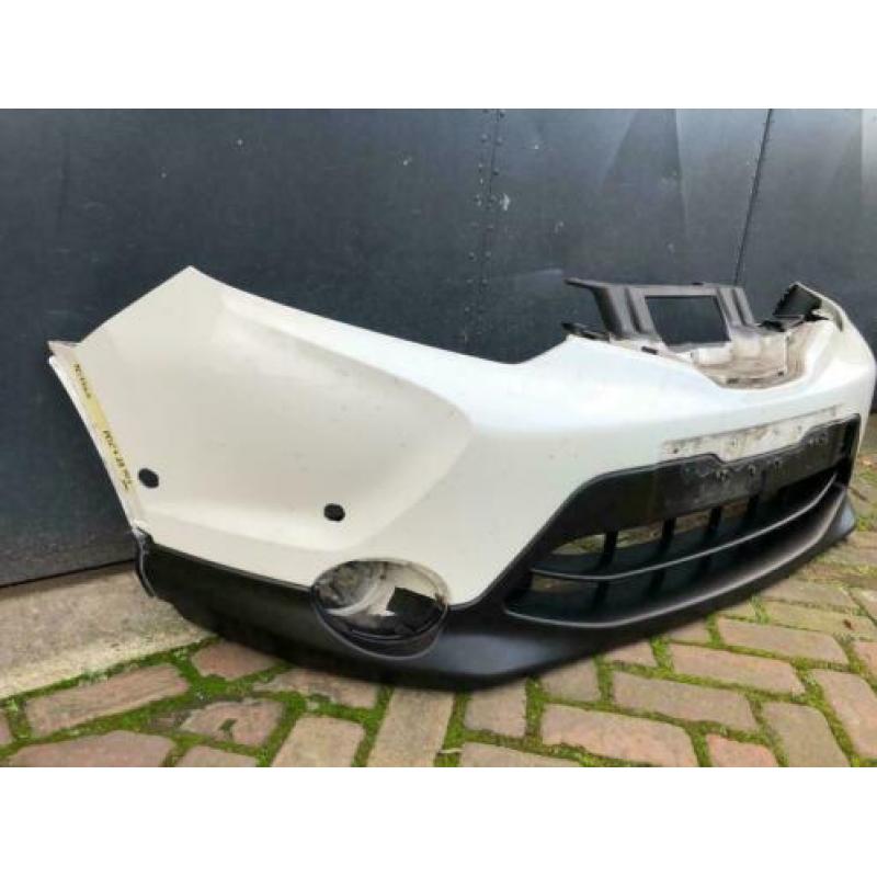 Nissan QASHQAI voorbumper Wit Origineel 28103