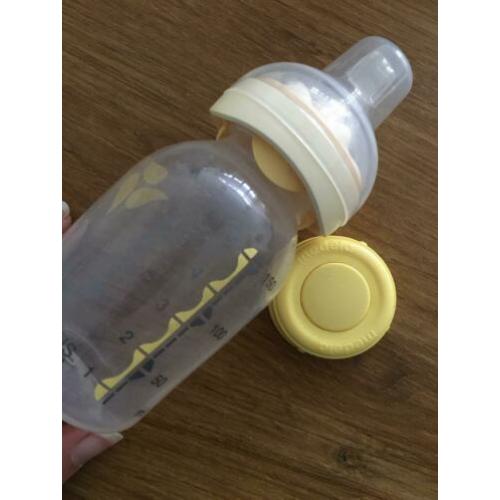 Medela speen en fles innovation Calma