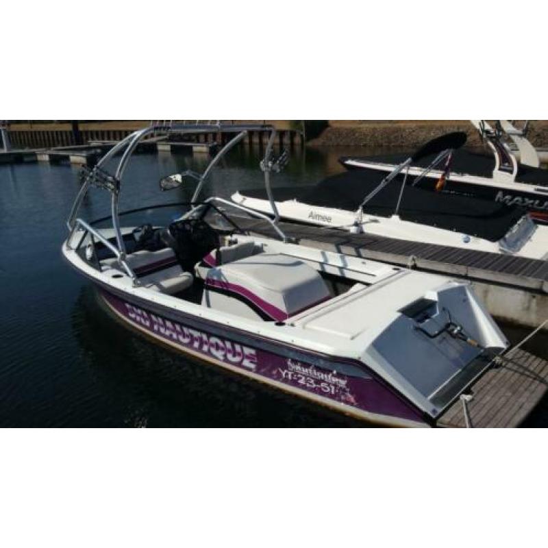 Ski Nautique allround familie/wakeboard boot met boottrailer