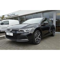 Volkswagen Golf 8 1.5 eTSI DSG 1st Edition Style | 18 inch L