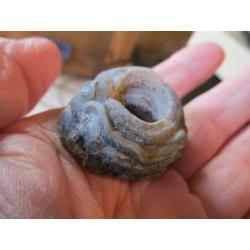 35x31x21mm geode agaat steen,