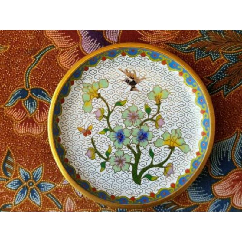 Mooi oud Chinees zesdelig theeserviesje van cloisonne.