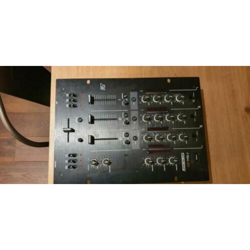 Reloop RMX 30