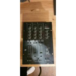 Reloop RMX 30