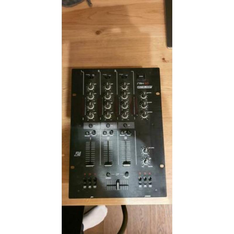 Reloop RMX 30