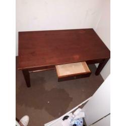 ronde en rechthoekige salontafel