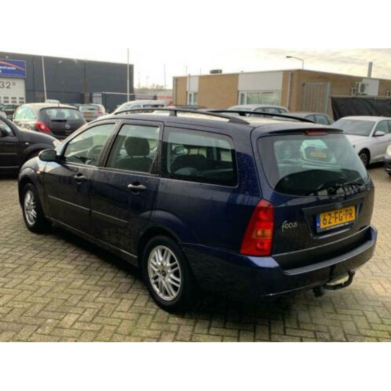 Ford Focus Wagon 1.6i 16V Ambiente Bj 2000 elekpak trekhaak
