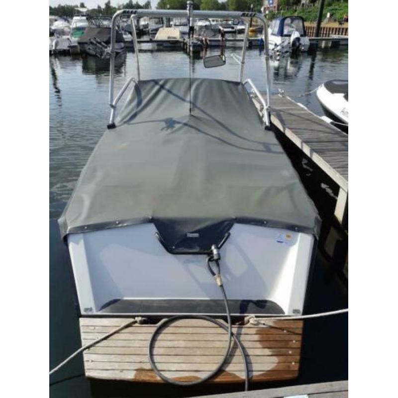 Ski Nautique allround familie/wakeboard boot met boottrailer
