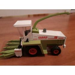 Claas jaguar 695 maishakselaar van Siku