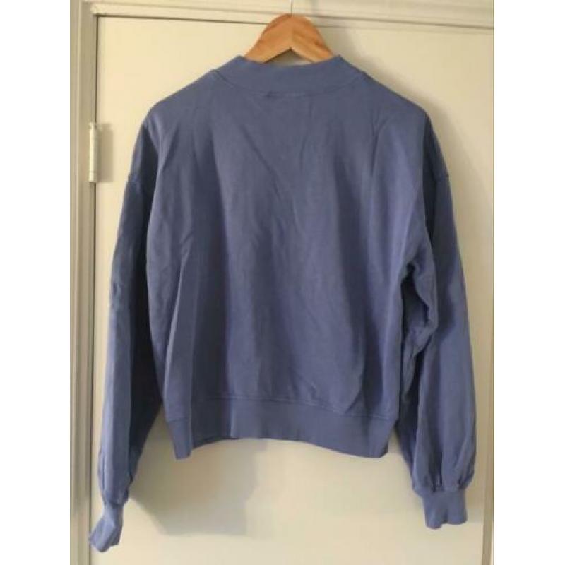 Lavendel blauwe trui Weekday mt S