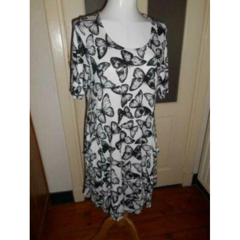 Jurk wit vlinders Sara Lindholm mt 42 AANBIEDING