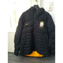 Nieuw %100 orgineel GALATASARAY jas vest, lezen?
