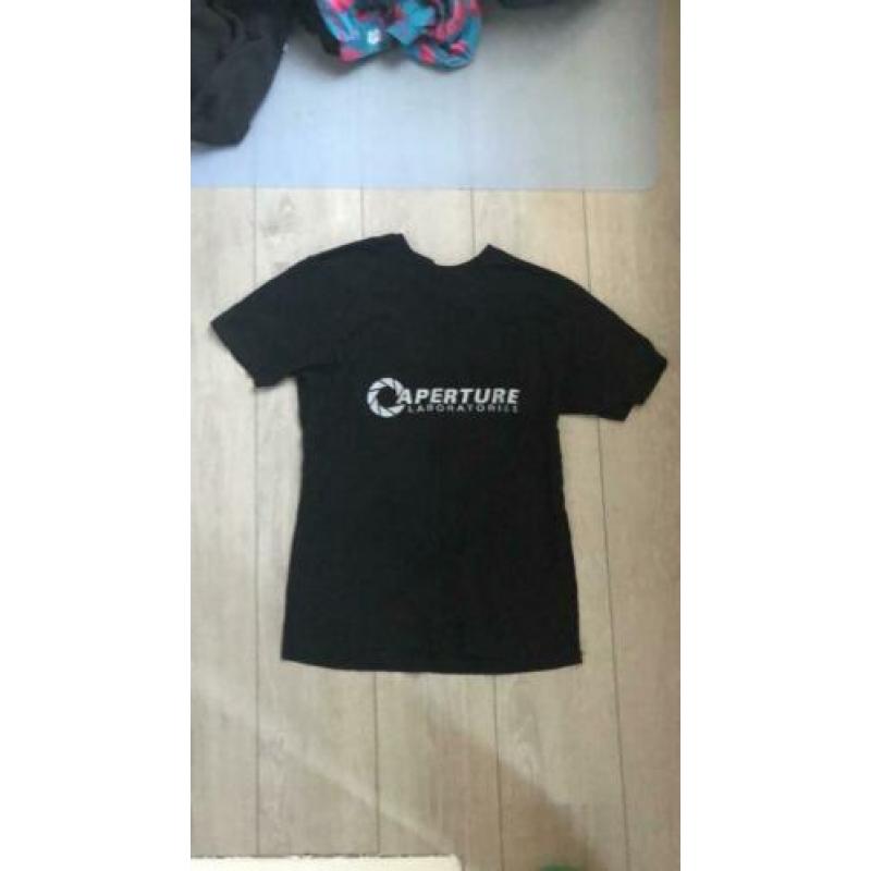 Portal Aperture Lab Logo T-Shirt