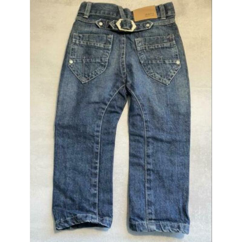 Jongens kleding maat 98 en 98-104