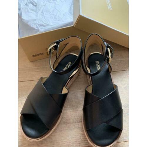 Micheal kors schoenen zwart maat 8(38) nieuw in doos