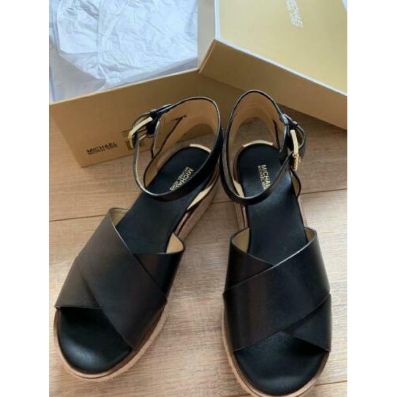 Micheal kors schoenen zwart maat 8(38) nieuw in doos