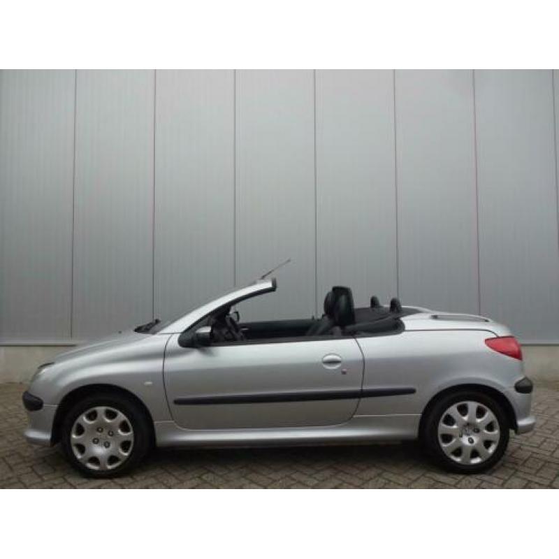 Peugeot 206 CC 2.0-16V Leder Windscherm Airco Cruise