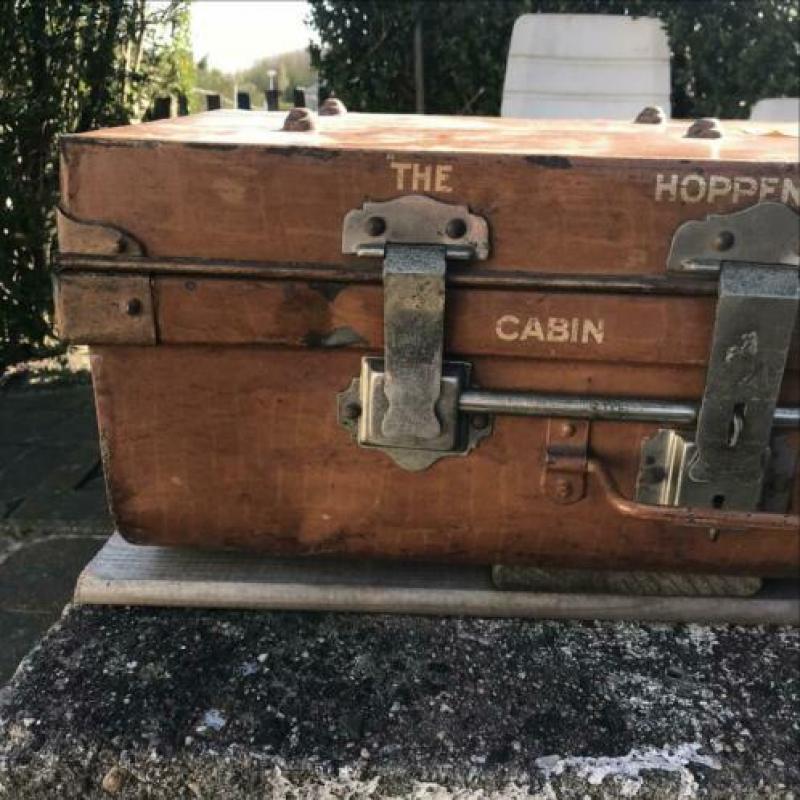 Antieke metalen kist koffer hoppenstedt steel cabin trunk