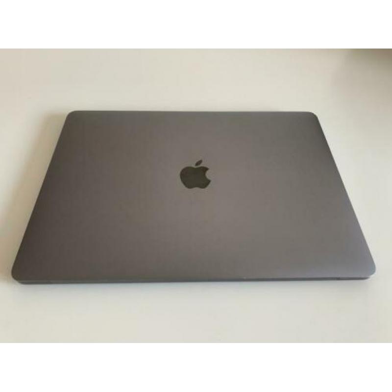 Macbook Pro 13" 2017 2.3GHZ I5 8GB 256GB