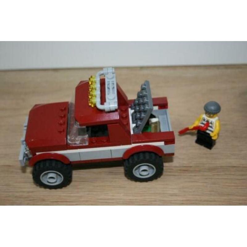 Lego City set 4437 - Politie achtervolging - Compleet