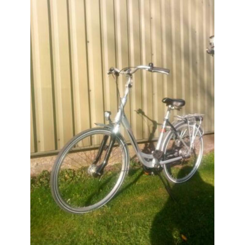 Batavus Weekend 8V , 28inch , frame 48 cm aangeboden