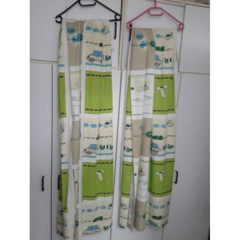 2 Gordijen van 140 breed en 170 hoog