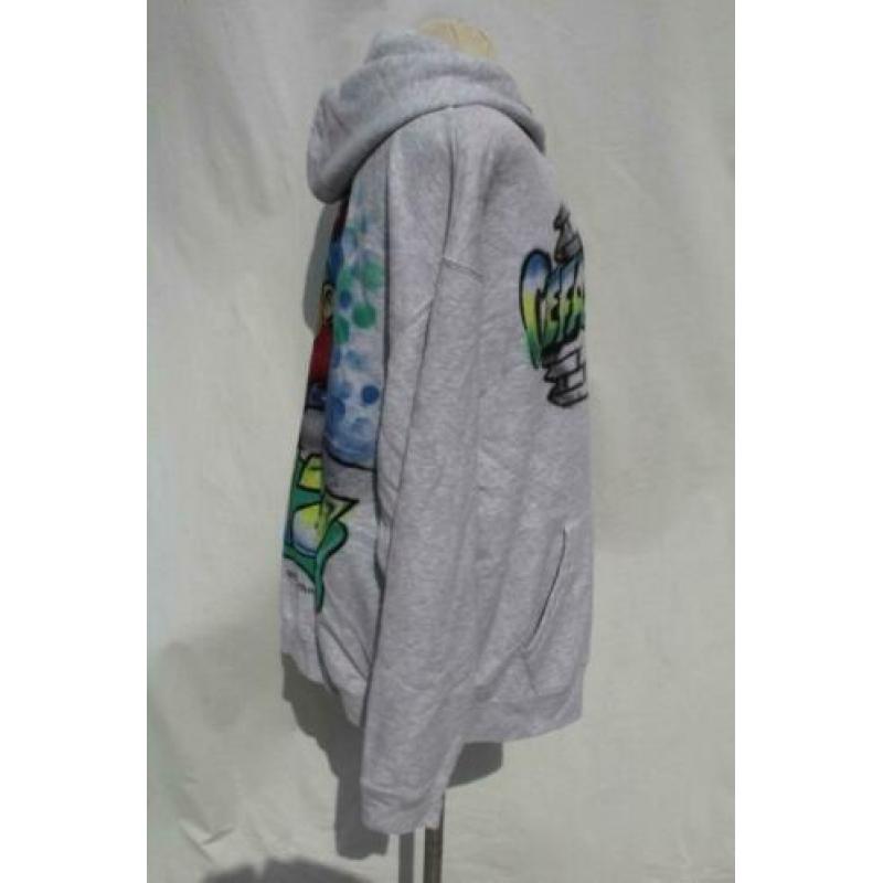 Sportief herenvest.Graffiti.Mt XL.Merk Fruit of the Loom