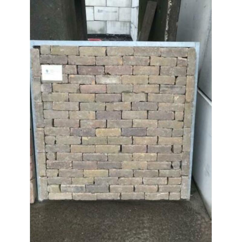 Oud gebakken klinkers, dikformaat, brons gemixed op pallets