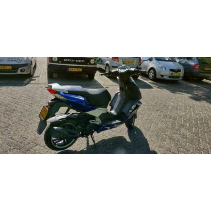 Peugeot speedfight 3 4takt 2012 45km