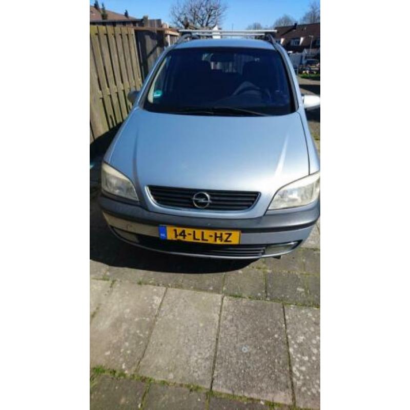 Opel Zafira 2.2 16V 2003 Grijs apk 15-02-2021 AIRCO