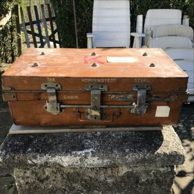 Antieke metalen kist koffer hoppenstedt steel cabin trunk