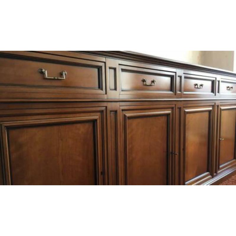 Prachtig dressoir