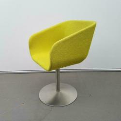 Luxe design fauteuils op verchroomde kolompoot- limegroen