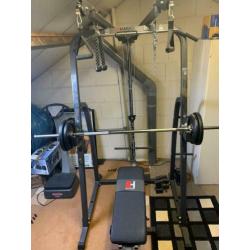 Complete set fitness apparaat voor armen, borst, rug, benen