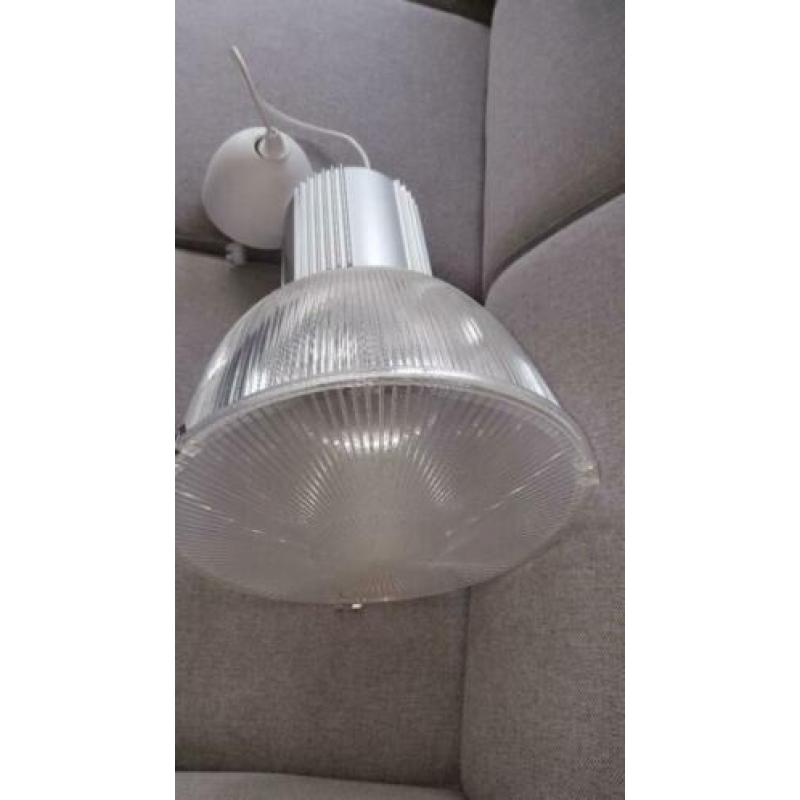 Hanglamp i.z.g.s E27 fitting