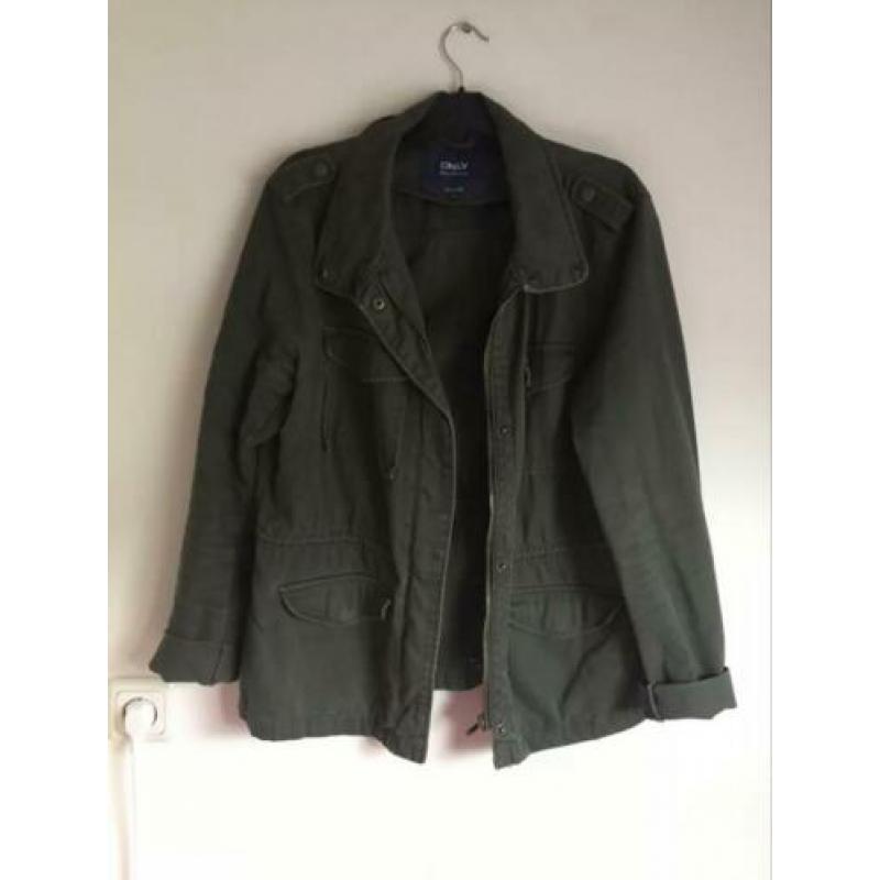 Groen jasje only