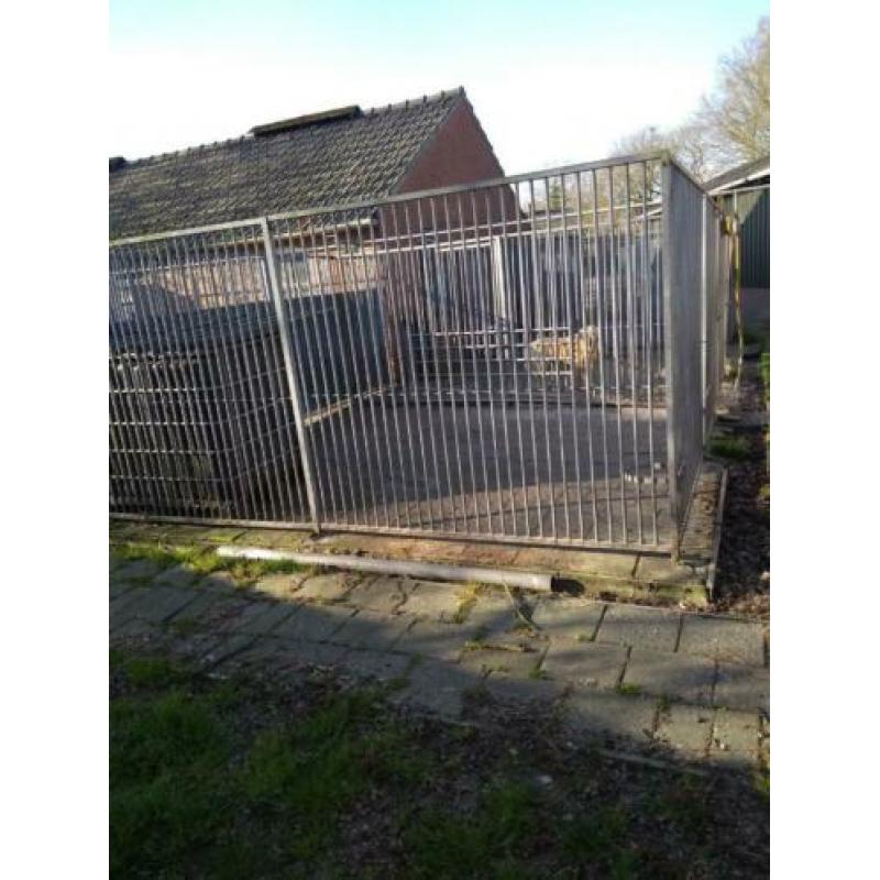 Te koop hekwerk hondenkennel