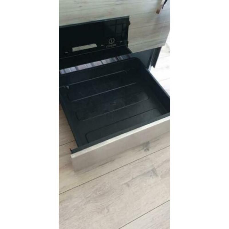 Gasfornuis met elektrische oven Indesit I6TMH5AG(X)/NL