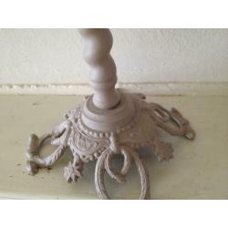 Antiek brocante kandelaars bloemknop 2 stuks 45 euro