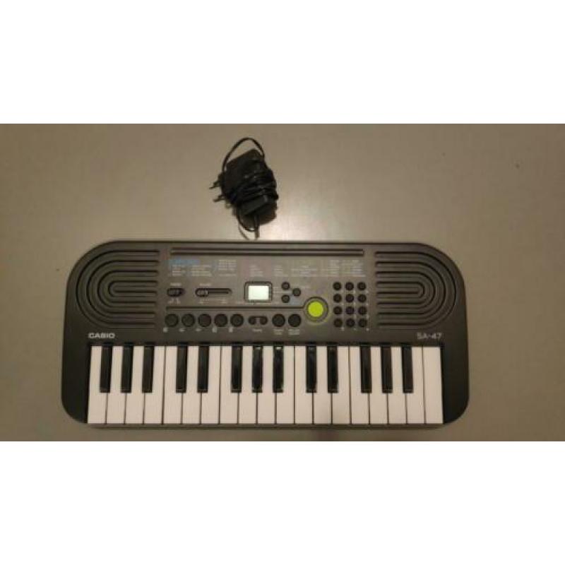 Casio sa47 keyboard met adapter