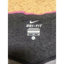 Nike sportbroek maat XL