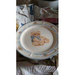 Iemand nog interesse in dit servies?