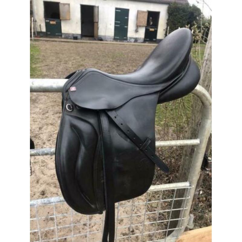 Rossner veelzijdigheidszadel 18 inch boom 31