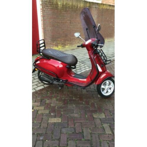 Vespa primavera / sprint
