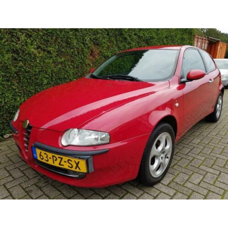 Alfa Romeo 147 1.6 T.Spark|Motor Defect|Handel|DHZ